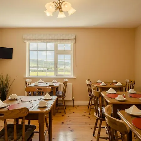 Seaview Heights 3* Dingle