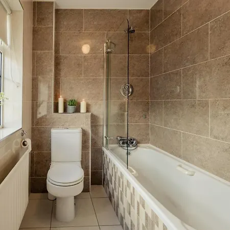 Seaview Heights לינה וארוחת בוקר דינגל