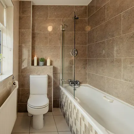 לינה וארוחת בוקר Seaview Heights