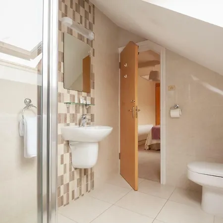 Seaview Heights 3*