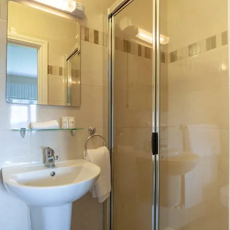 Seaview Heights 4* Dingle